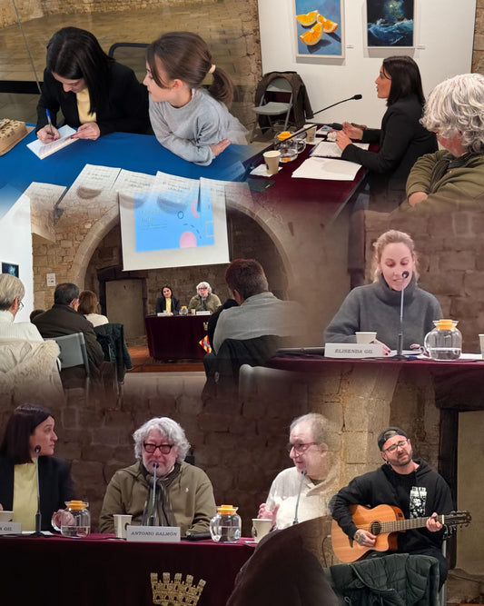 El acto de presentación del libro 'El meu niuet d'aula' en el Castillo de Cornellà de Llobregat